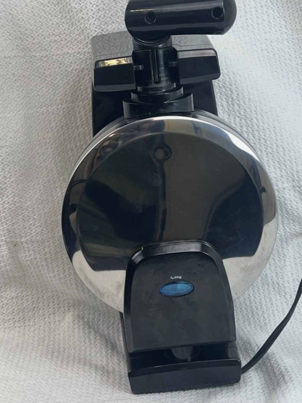 Bella Sensio GH-805 Rotating Belgian Waffle Maker Nonstick - Picture 5 of 6